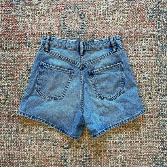 Zara High Rise Shorts - Picture 6 of 9